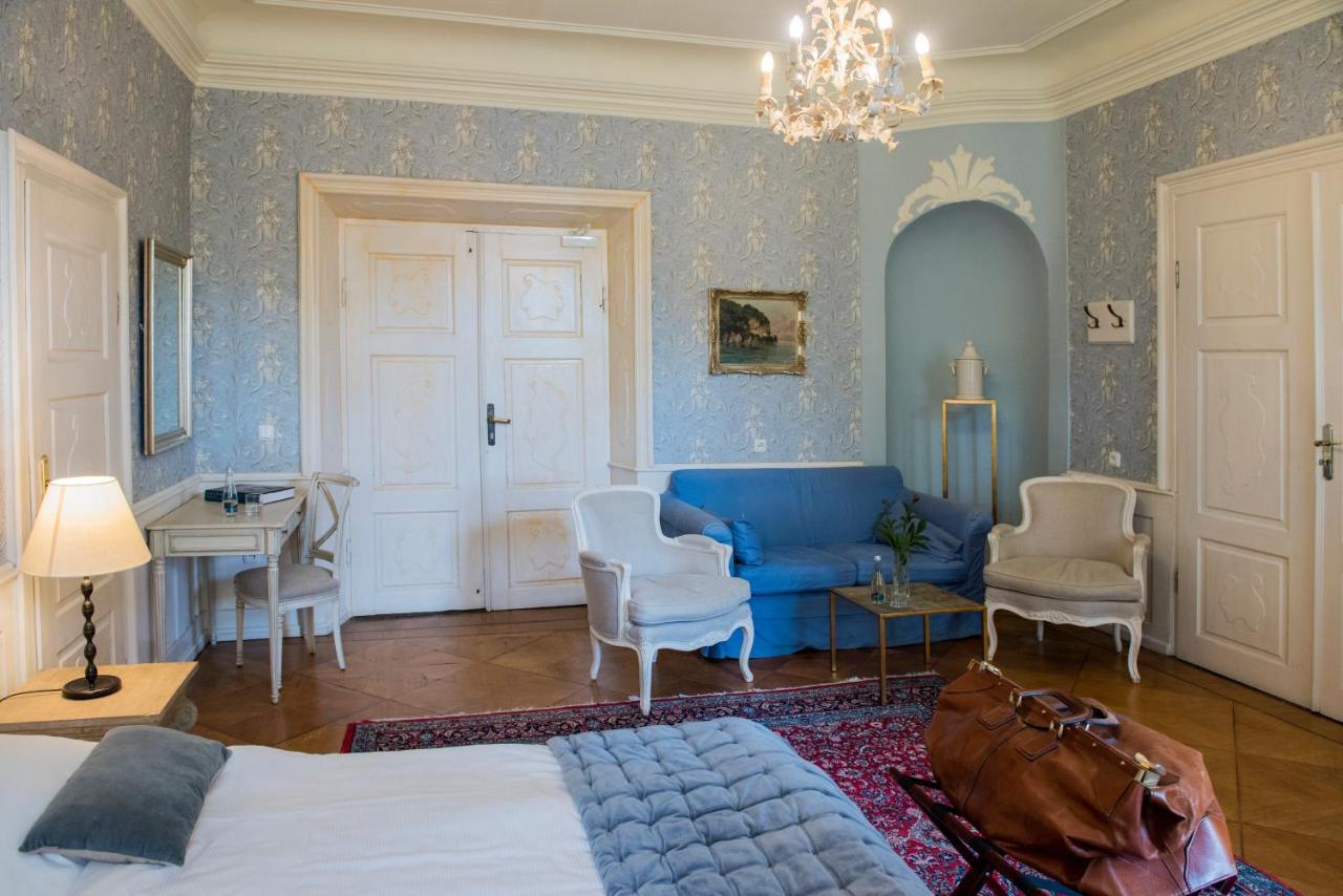 Hotel Palac Staniszow Exterior photo